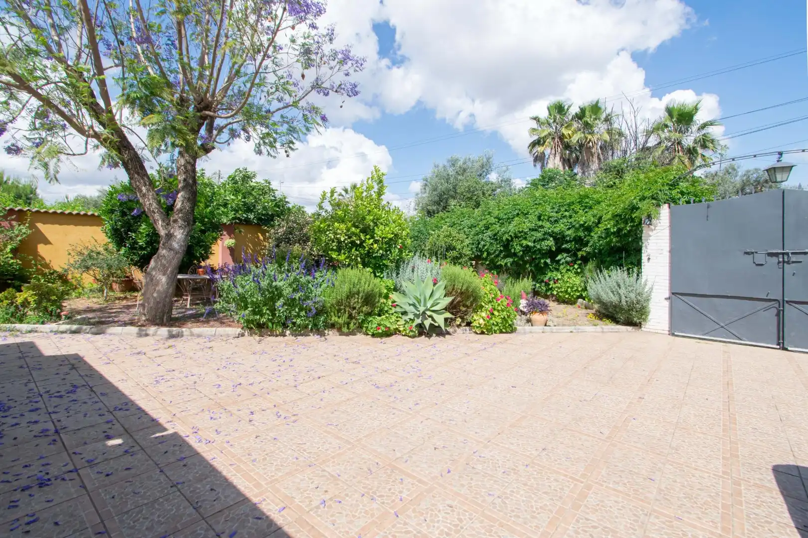 Garden of Houses for sale in Mairena del Aljarafe  with Air Conditioner, Heating and Private garden