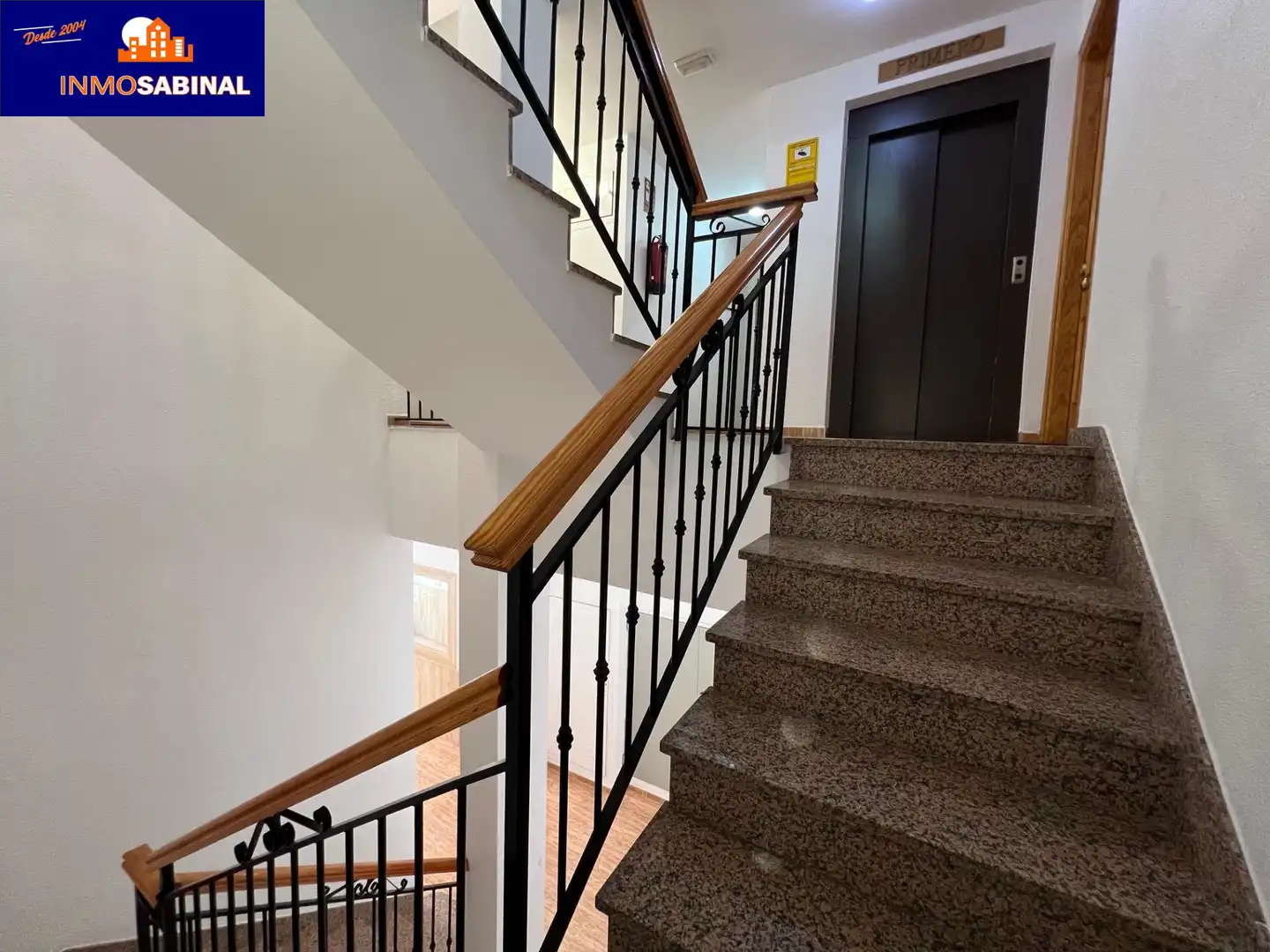 Piso en venta en Roquetas de Mar con Amueblado