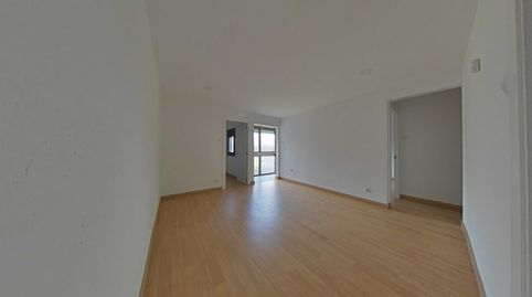 Foto 3 de Piso en venta en Pj Caralt , Singuerlín, Santa Coloma de Gramenet