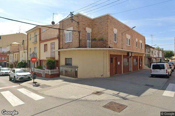 Piso en Venta en Calle Lluis Moret en Peramàs