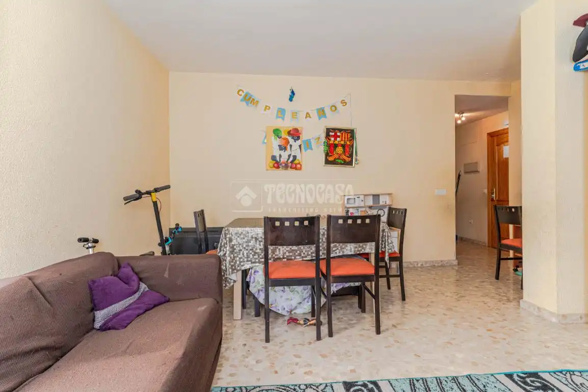 Habitación de Piso en venta en Albuñol