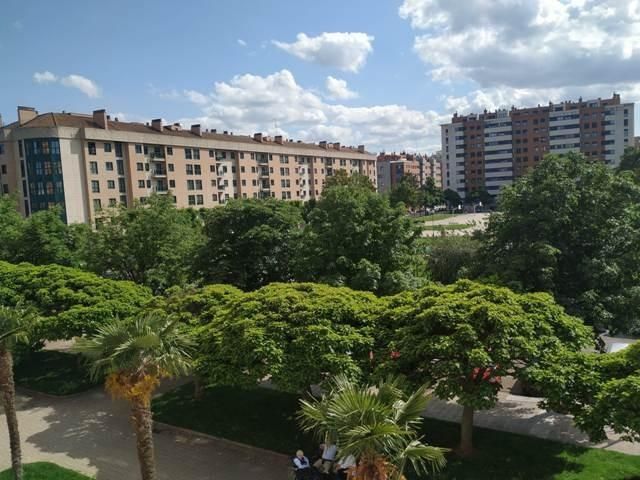 Flat to rent in Los Vadillos - R. Sanitaria - Pozanos, Centro, Burgos Capital