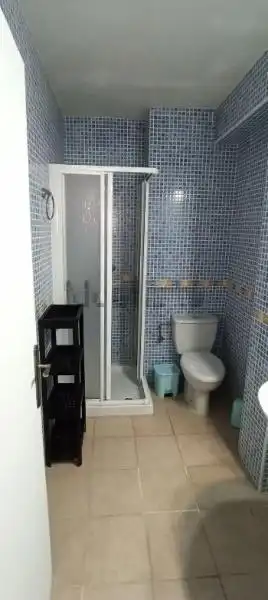 Baño de Piso de alquiler en Sevilla con Aire acondicionado, Terraza y Amueblado