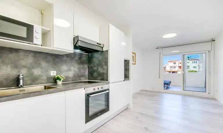 Piso en venta en Carrer Poblat Típic-Plaça Església 19
