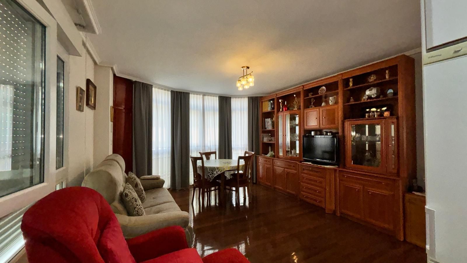 Sala de estar de Piso en venta en Laudio / Llodio con Calefacción