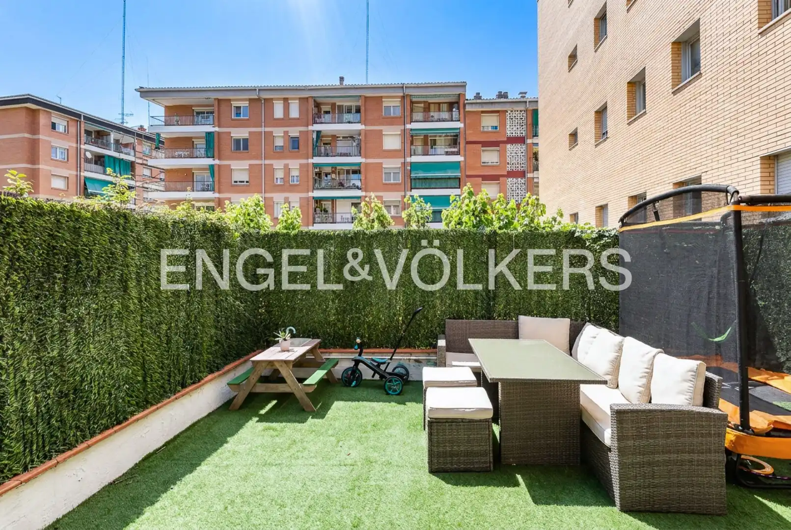 Terrassa de Casa adosada en venda en Arenys de Mar amb Calefacció, Jardí privat i Terrassa