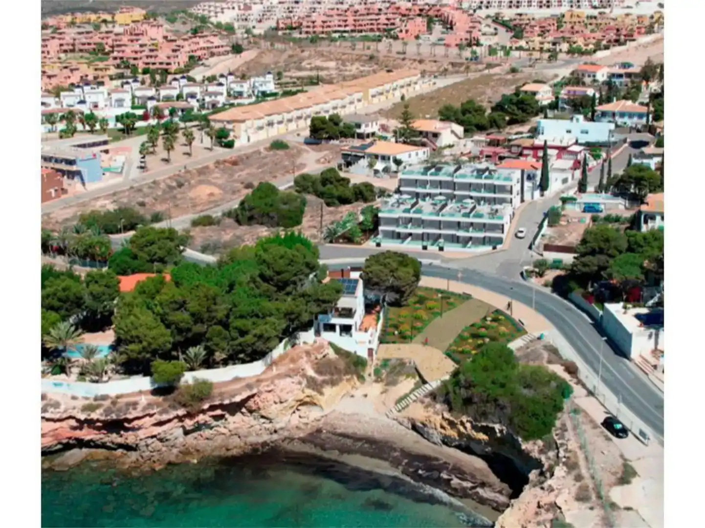 Vista exterior de Planta baixa en venda en Cartagena amb Aire condicionat i Balcó