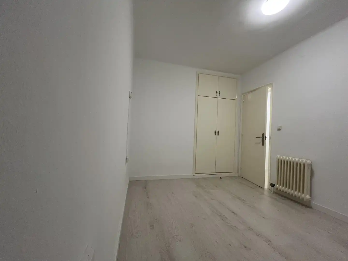 Schlafzimmer von Wohnung zum Verkauf in Girona mit Heizung und Parkett