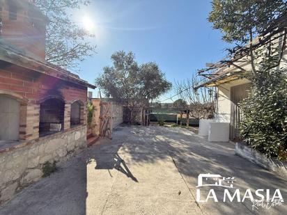 Vista exterior de Casa o xalet en venda en Olivella amb Jardí privat