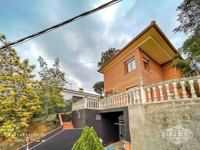 Casa-chalet en Venta en Can Massuet del Far