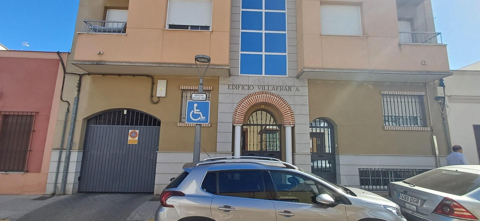 Vista exterior de Piso en venta en Almendralejo con Calefacción y Trastero