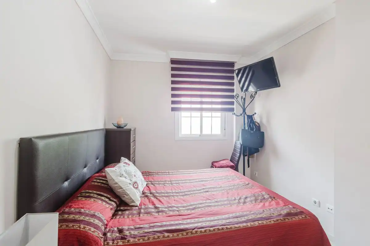 Bedroom of Flat for sale in Mijas  with Air Conditioner and Heating