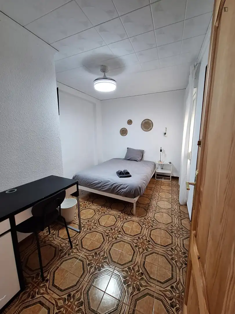 Habitación de Apartamento de alquiler en Alberic con Amueblado, Horno y Lavadora