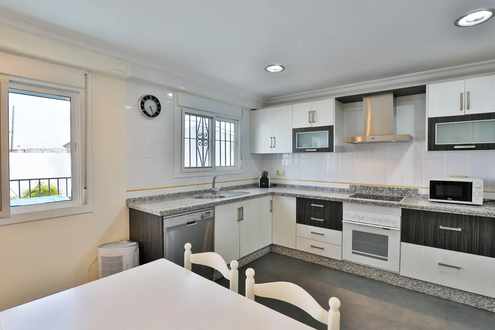 Flat for sale in Calle de la Alta de Gracia, imagen 10