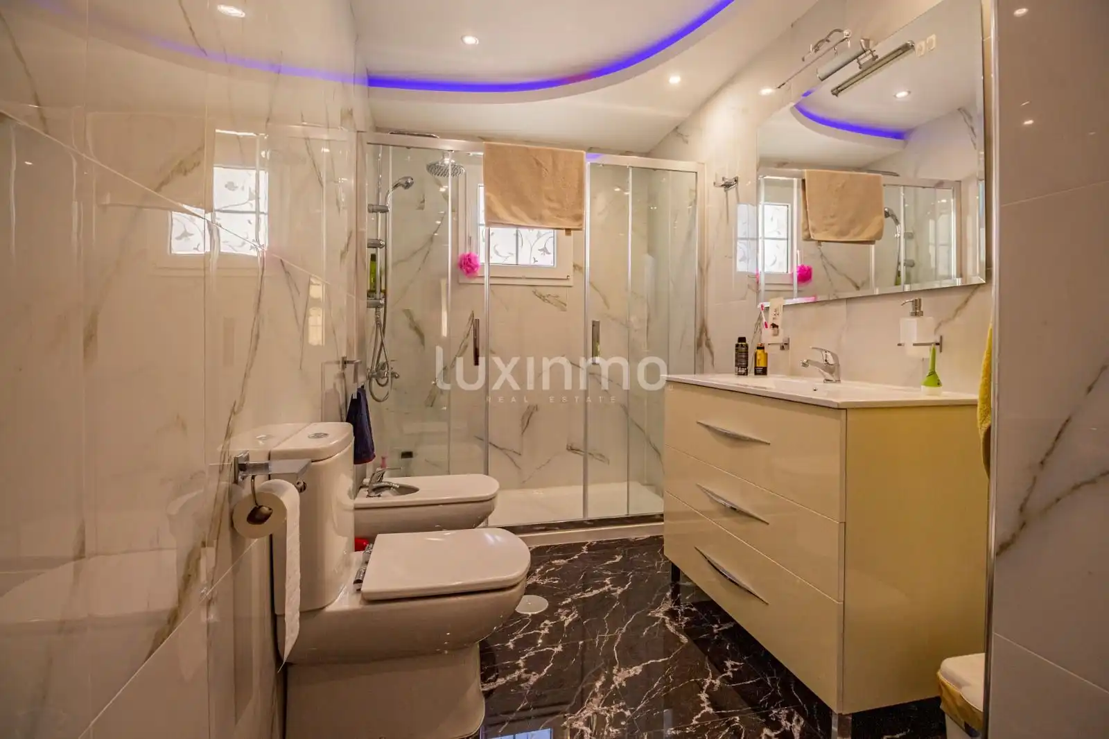 Casa aparellada amb piscina en venda a L'Albir, imagen 7