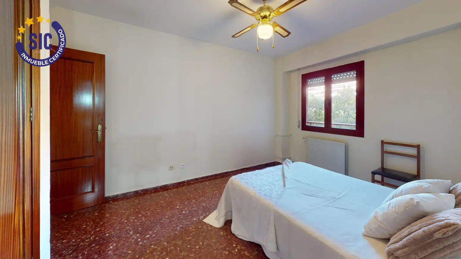 Habitación de Piso en venta en Valencia con Calefacción y Amueblado