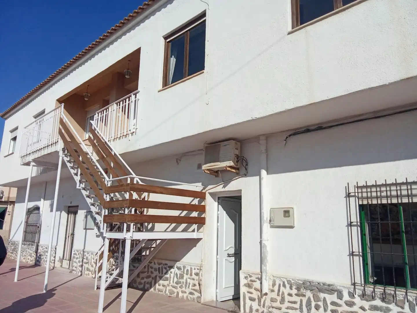 Vista exterior de Edificio en venta en Torre-Pacheco