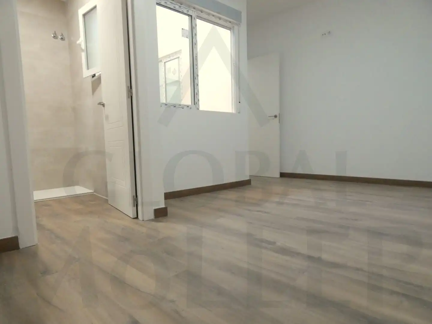 Piso en venta en Cartagena con Parquet, Trastero y Balcón