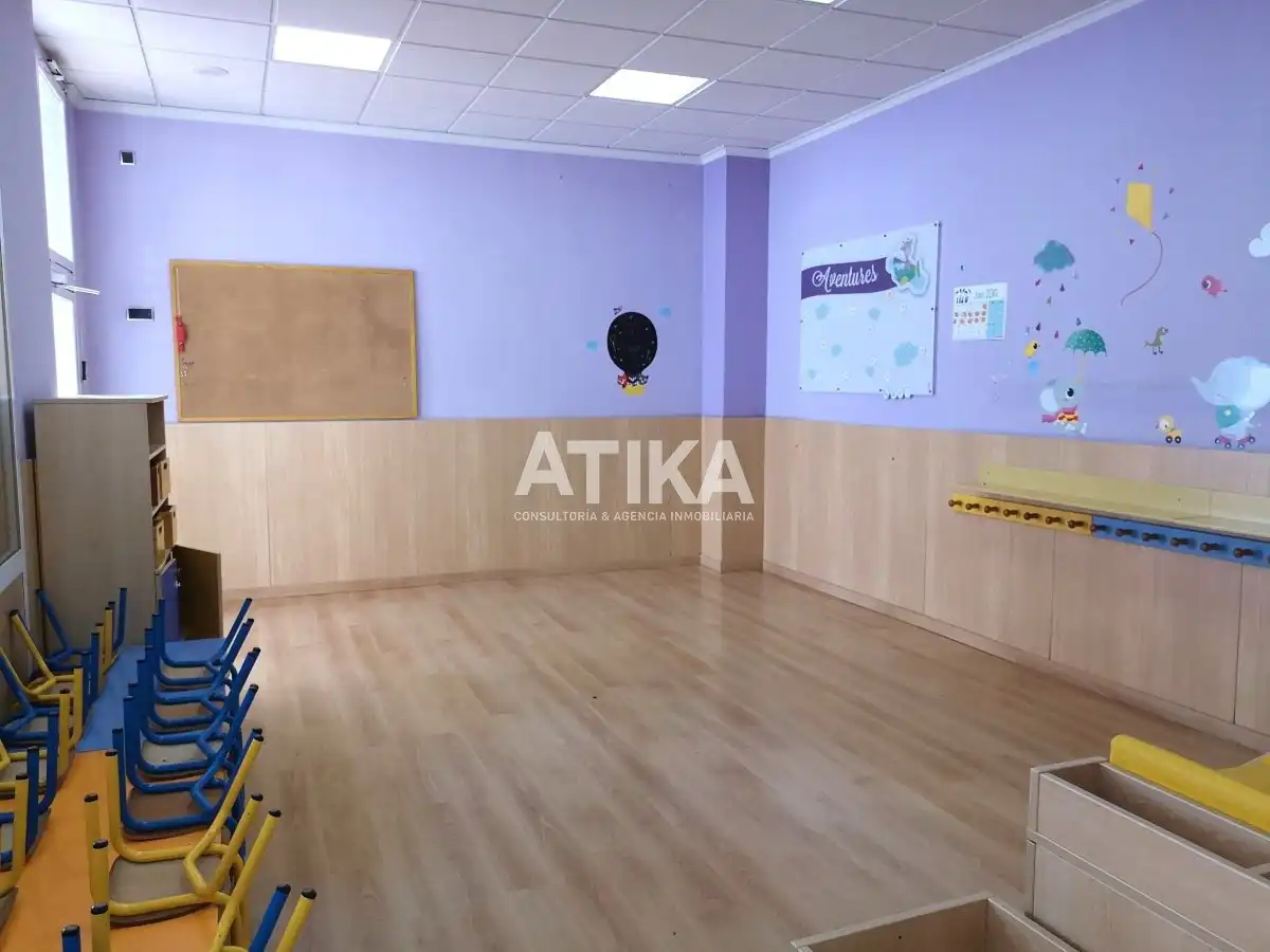 Business premises for sale in Sant Josep - Zona Hospital, imagen 4