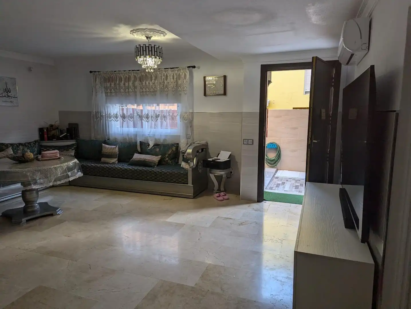 Casa adosada en venda en San Bartolomé de Tirajana amb Aire condicionat, Terrassa i Piscina