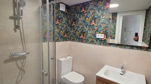 Foto 5 de Piso en venta en Grupo Zazpilanda Etxaldea, Zorrotza, Bilbao