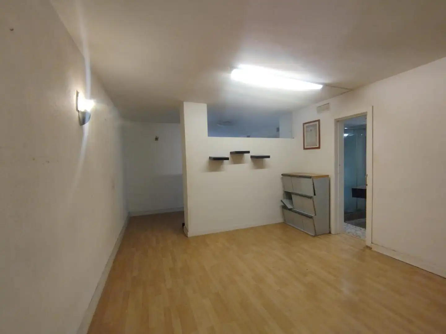 Office space with lift for sale in Calle del Pintor Lorenzo Casanova, imagen 3
