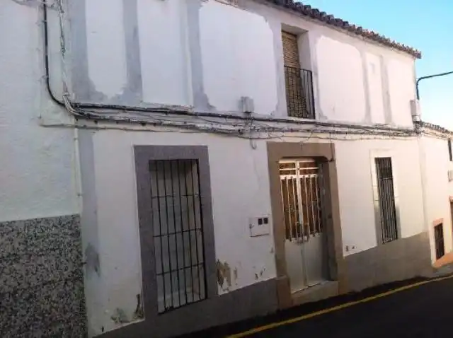 Vista exterior de Finca rústica en venda en Benquerencia de la Serena amb Terrassa i Traster