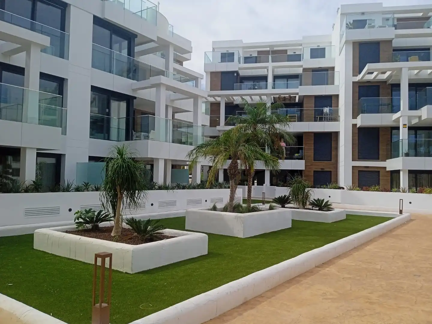 Vista exterior de Piso en venta en Els Poblets con Aire acondicionado, Calefacción y Terraza