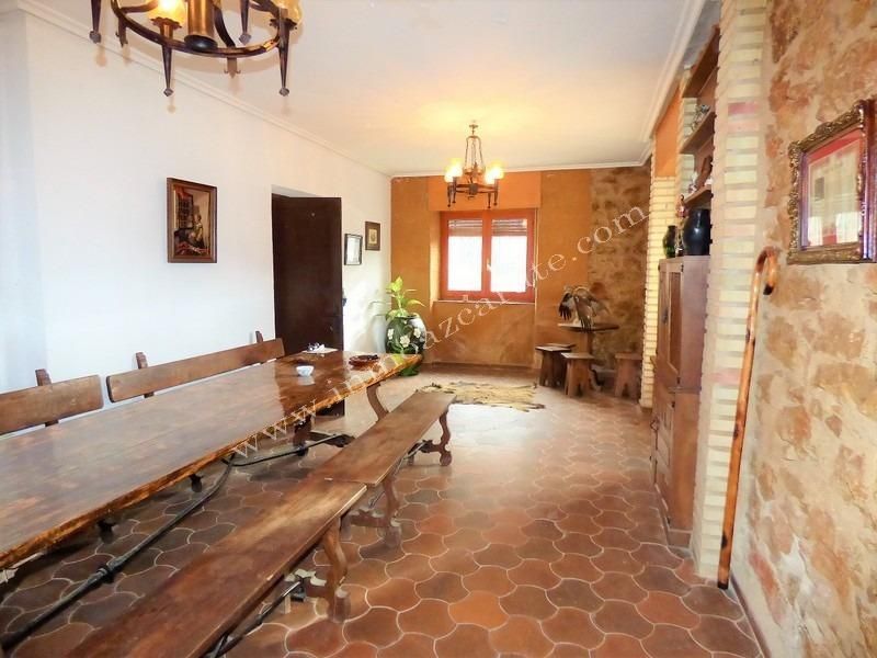 House or chalet for sale in Lana  with Heating and Balcony