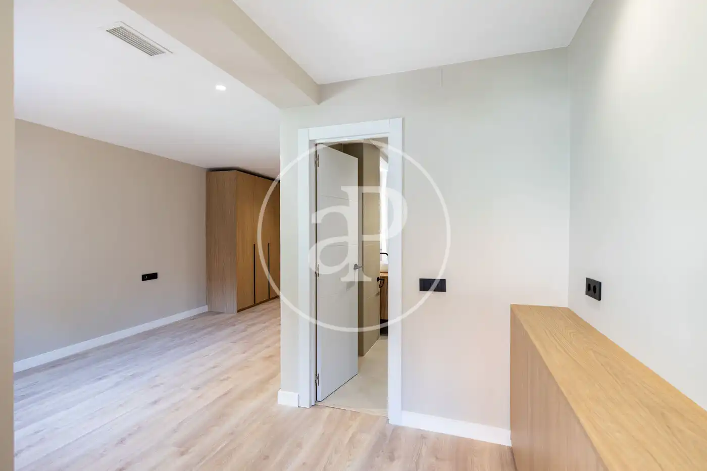 Piso en venta en Barcelona con Aire acondicionado y Calefacción