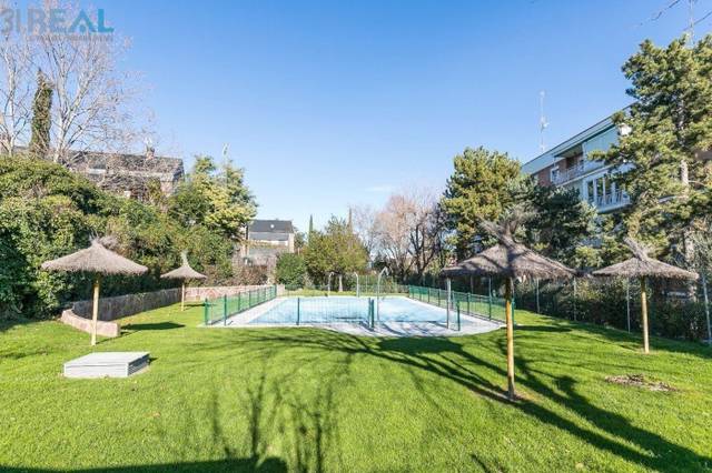 Piso en Venta en Calle CERRO DEL CASTAÑAR en Mirasierra