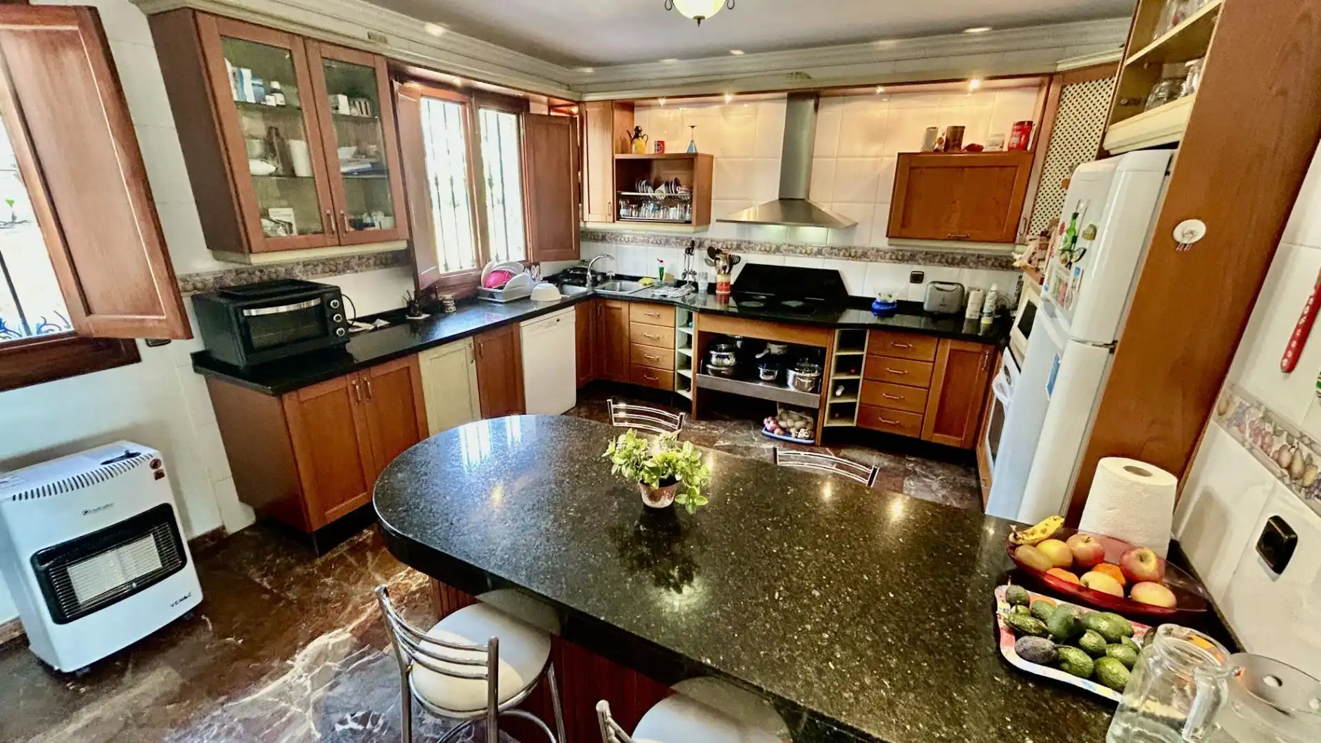 Cocina de Casa o chalet en venta en Vélez-Málaga