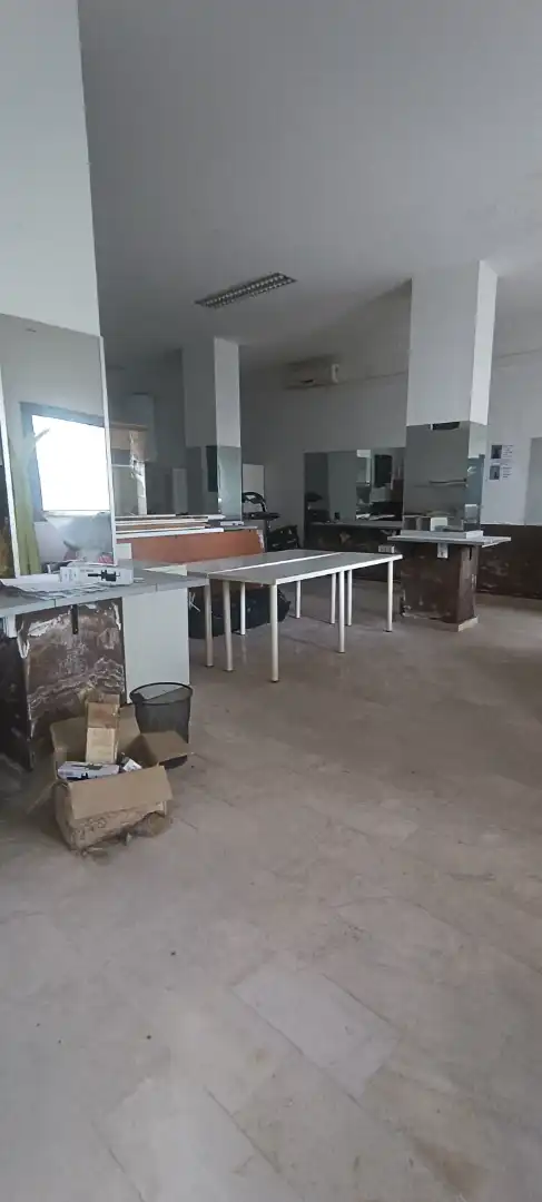Local comercial en venda a Loja, imagen 2