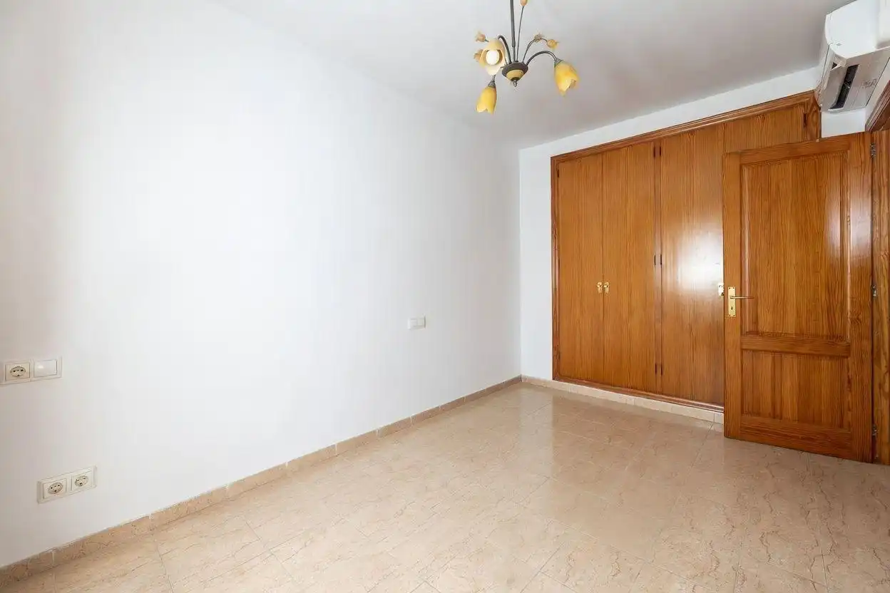 Dormitori de Casa adosada en venda en  Palma de Mallorca amb Aire condicionat, Terrassa i Balcó
