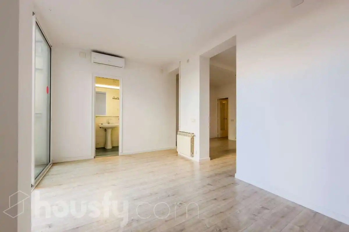 Dormitori de Pis en venda en Barcelona amb Aire condicionat, Calefacció i Parquet