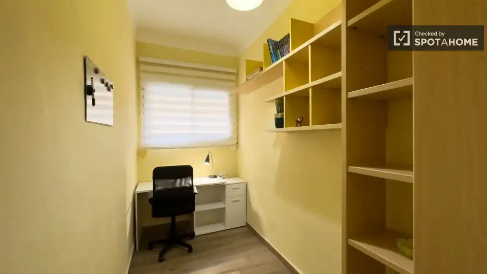 Habitació a La Verneda i la Pau