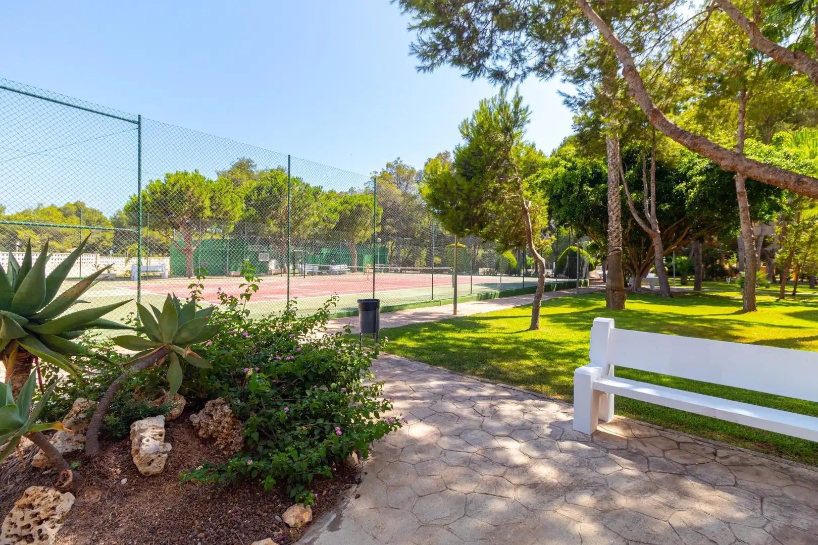 Jardín de Apartamento en venta en Orihuela con Aire acondicionado, Calefacción y Terraza