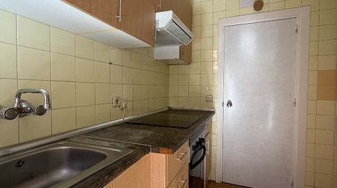 Foto 4 de Piso en venta en Calle Almunia, Zarzaquemada, Leganés