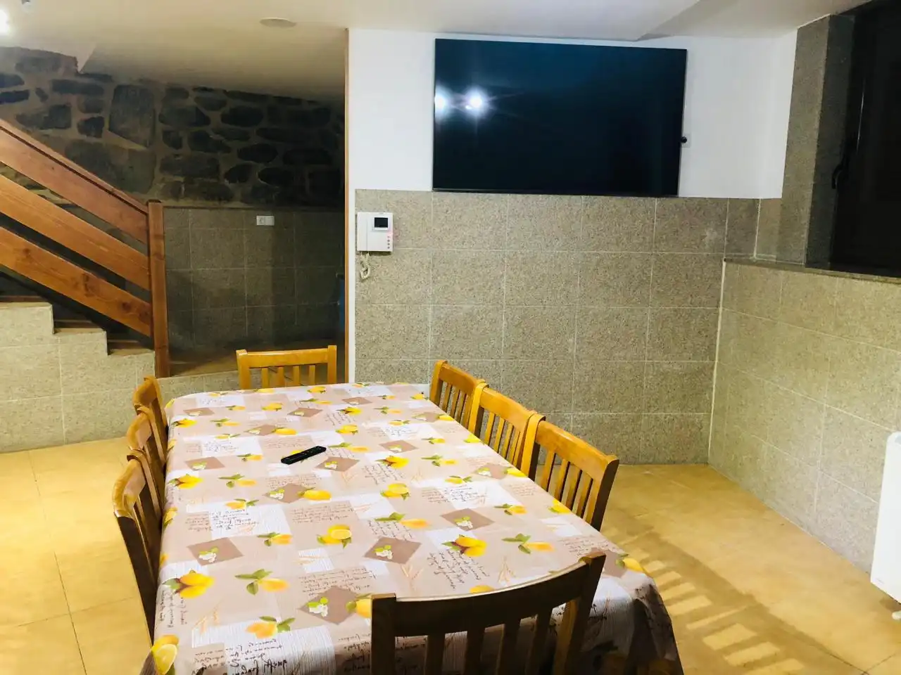 Comedor de Casa adosada en venta en Ourense Capital  con Calefacción, Parquet y Amueblado