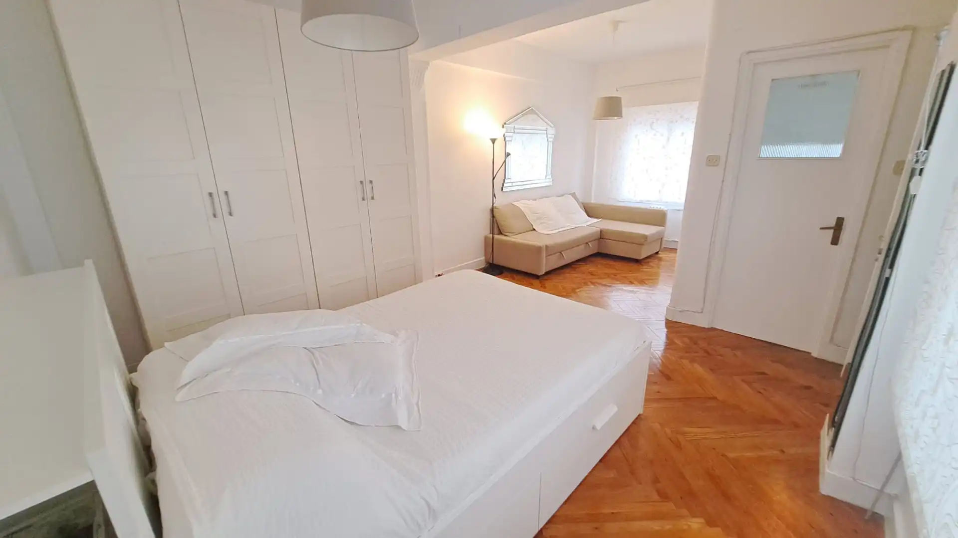 Schlafzimmer von Wohnung zum Verkauf in Bilbao  mit Heizung und Balkon