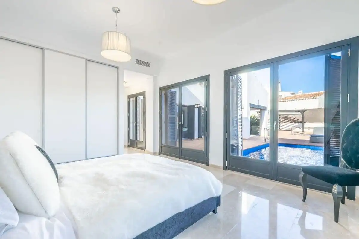 Dormitori de Casa o xalet en venda en Murcia