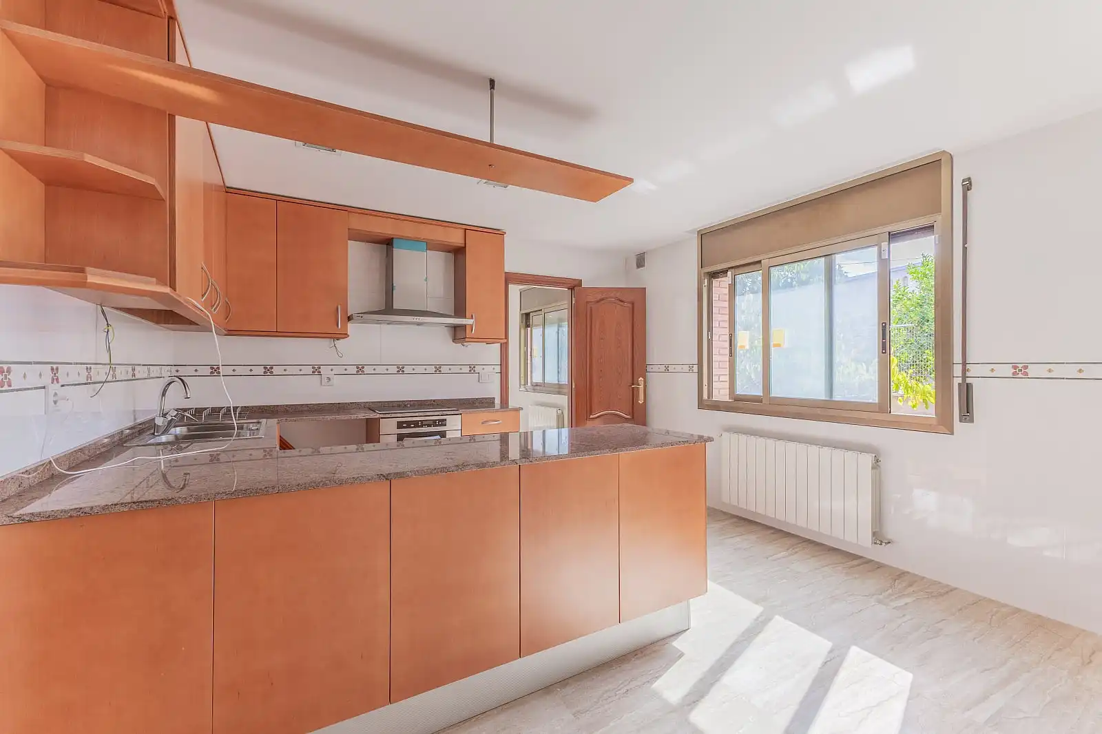 Kitchen of Houses for sale in Via Europa - Parc Central