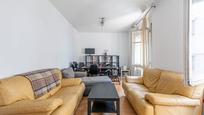 Living room of Flat for sale in  Barcelona Capital  with Heating