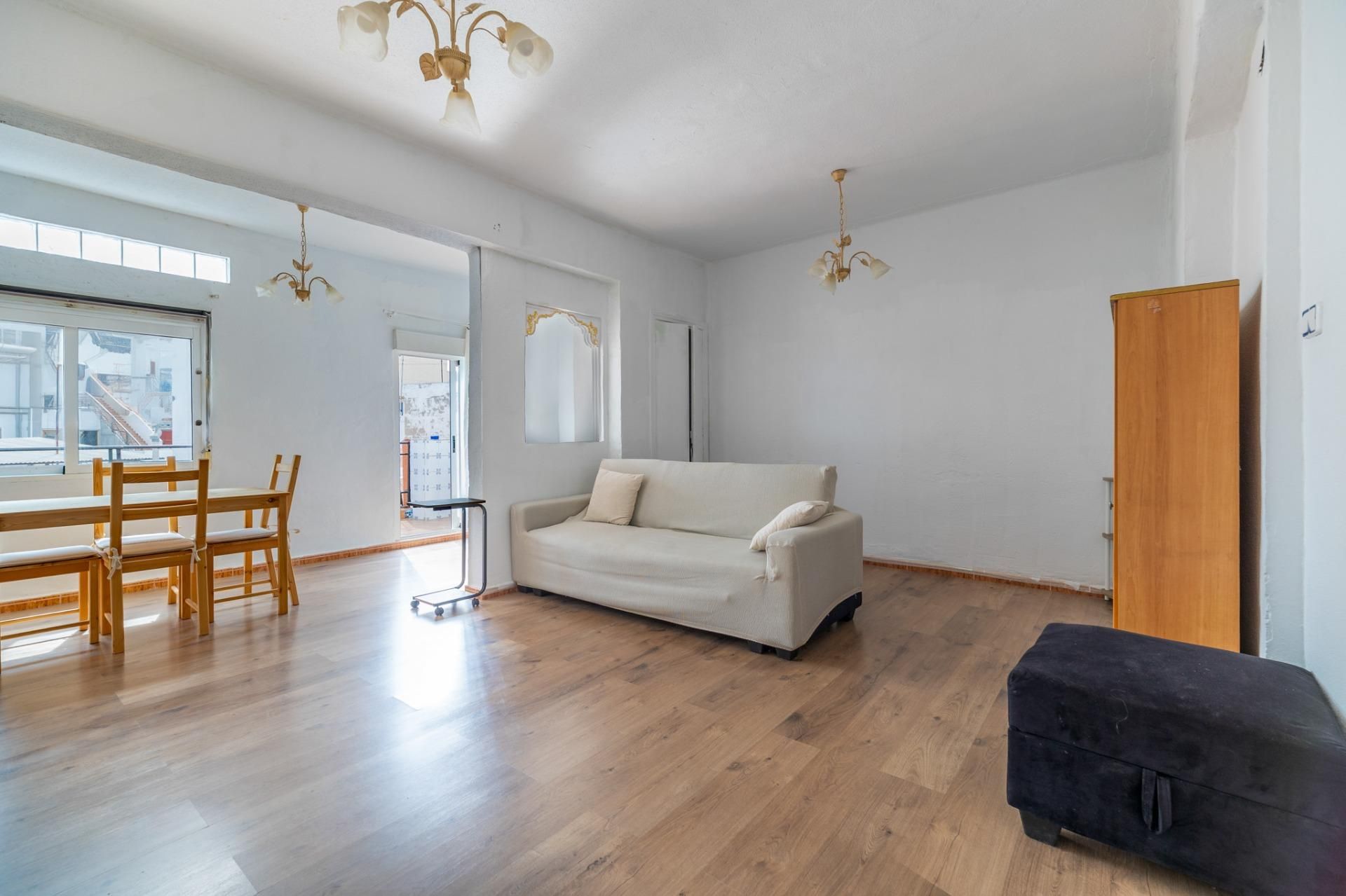 Sala d'estar de Pis en venda en Corbera amb Terrassa i Balcó