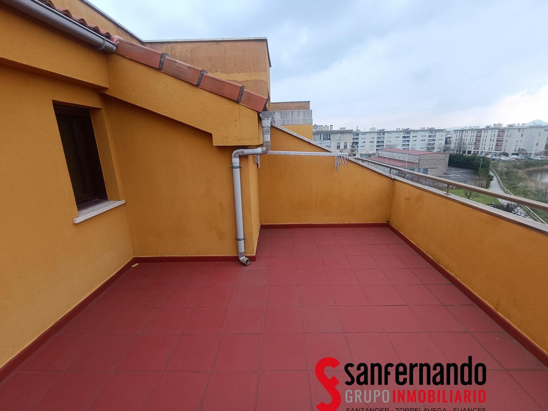 Terrassa de Àtic de lloguer en Santander amb Calefacció, Parquet i Terrassa