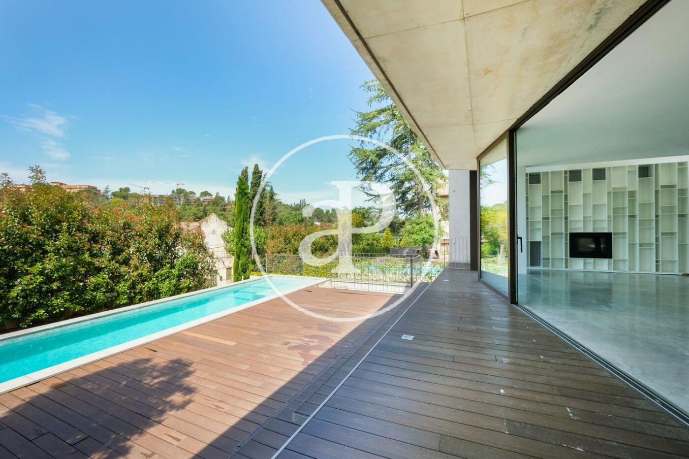 Terrassa de Casa o xalet en venda en Sant Cugat del Vallès amb Aire condicionat, Calefacció i Jardí privat