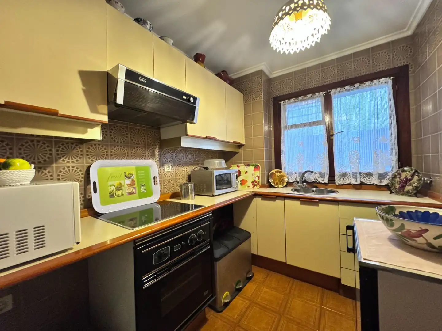 Cocina de Piso en venta en Oviedo  con Terraza