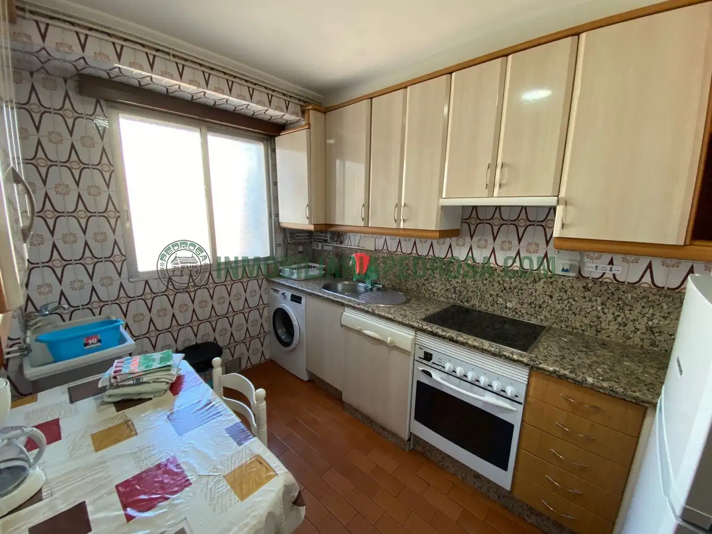 Küche von Wohnung zur Miete in Pontevedra Capital  mit Heizung, Parkett und Möbliert