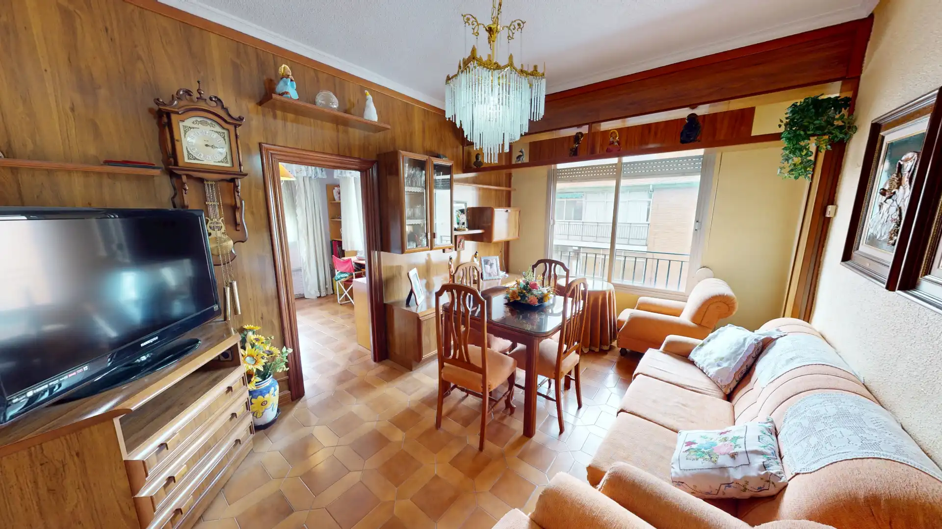 Living room of Flat for sale in  Albacete Capital  with Furnished and Balcony