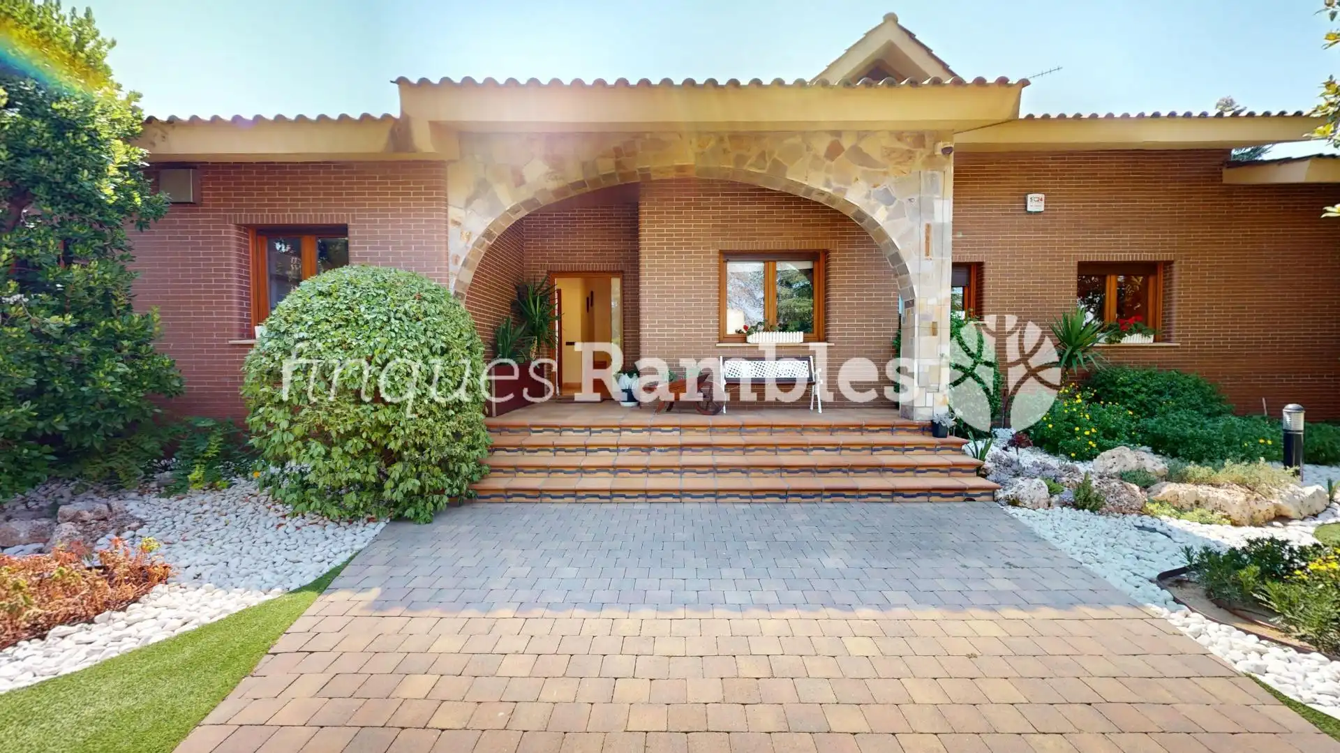Terraza de Casa o chalet en venta en La Pobla de Claramunt con Calefacción, Jardín privado y Terraza